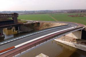 Zondag opening brug Keersluis